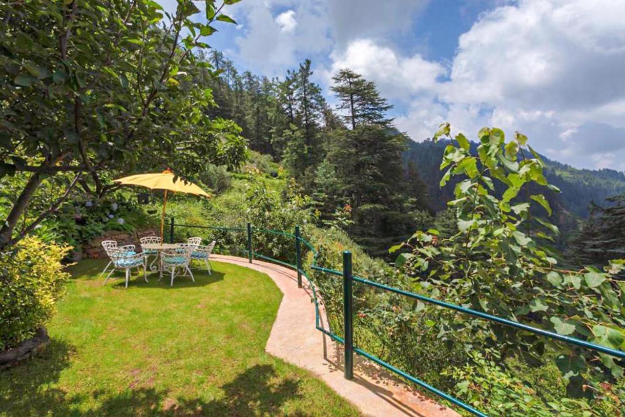 Stayvista At Violet Hill With Bonfire, Gazebo & Hill View Shimla Exterior foto